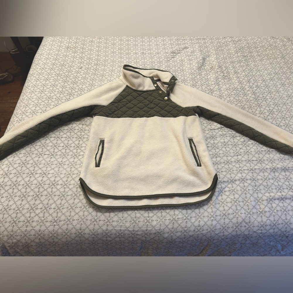 Abercrombie & Fitch fleece pullover sweatshirt